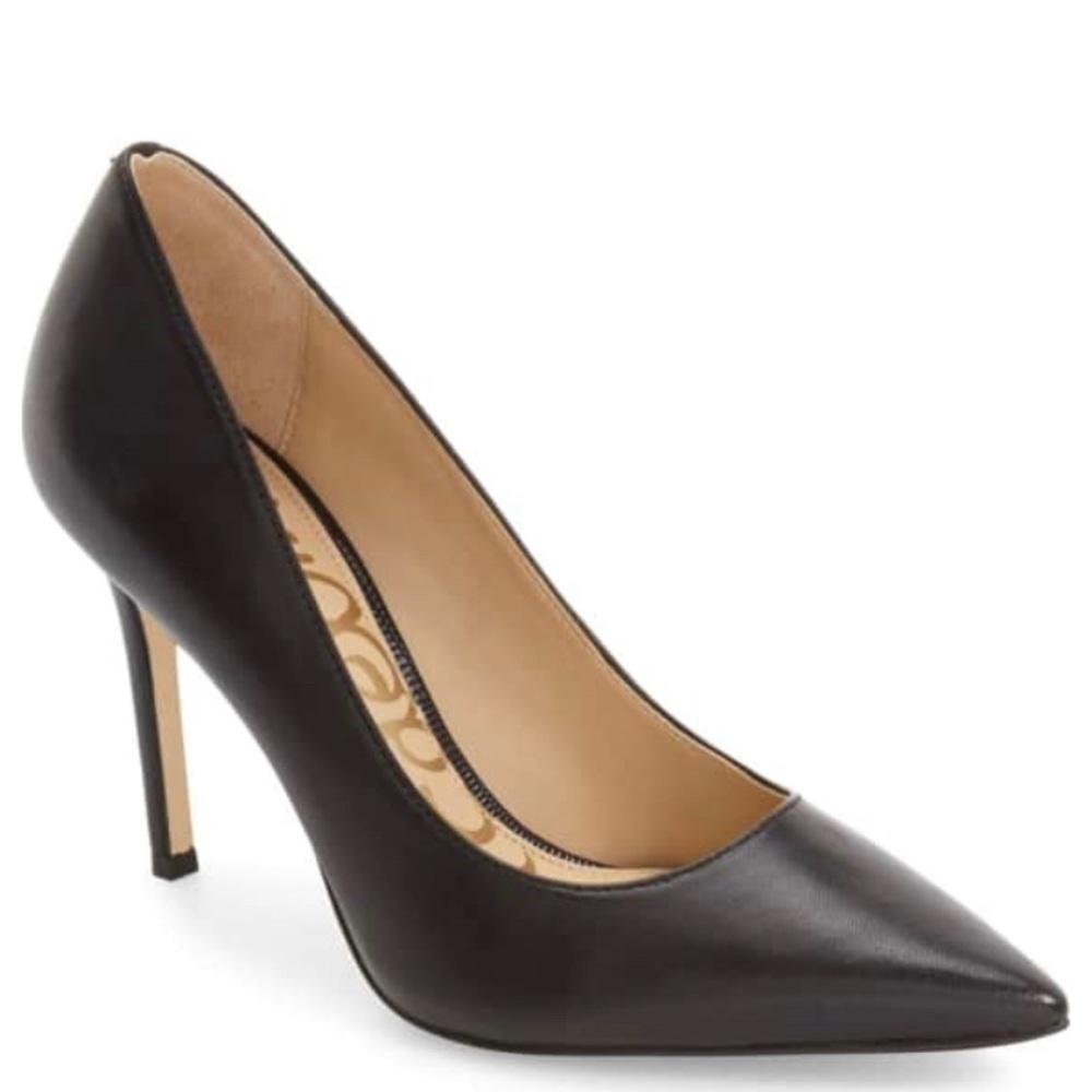 Sam Edelman black leather pump